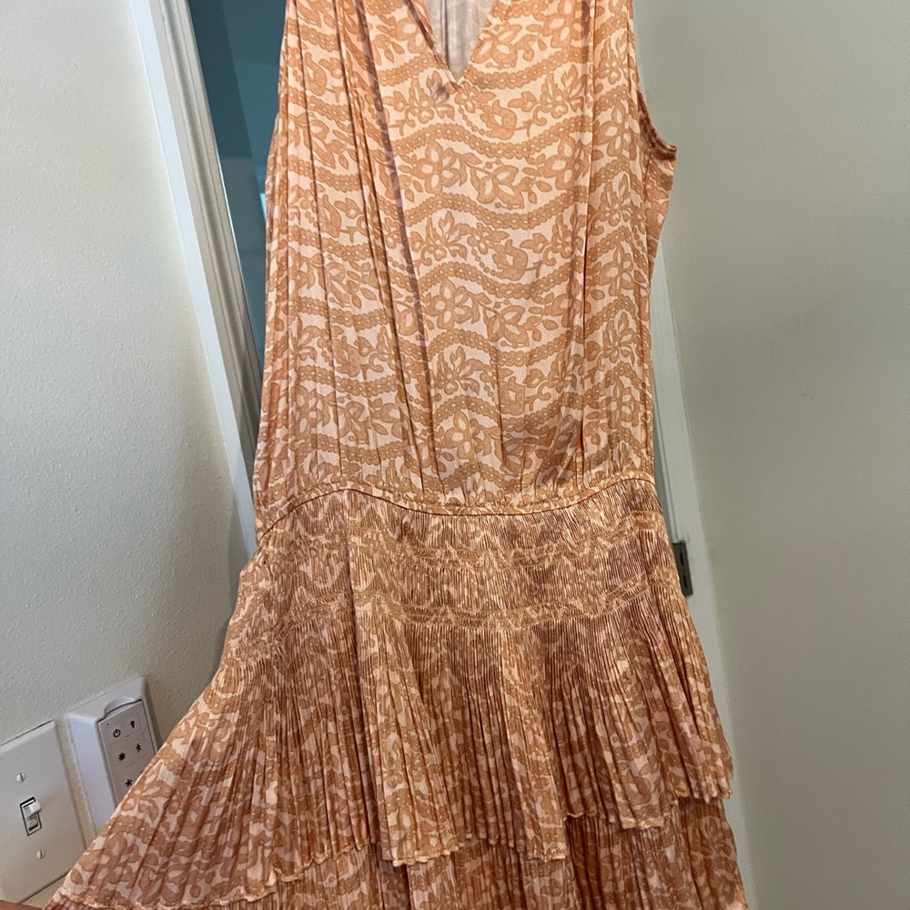 Never worn - Current Air Peach Patterned High Low Dress